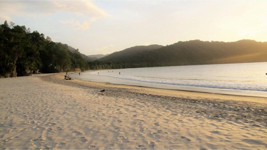 Las Cuevas Beach Tour: Pickup, Lookout Photos & Local Flavors