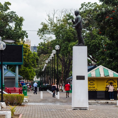 Port of Spain City Tour: Magnificent Seven & Fort George