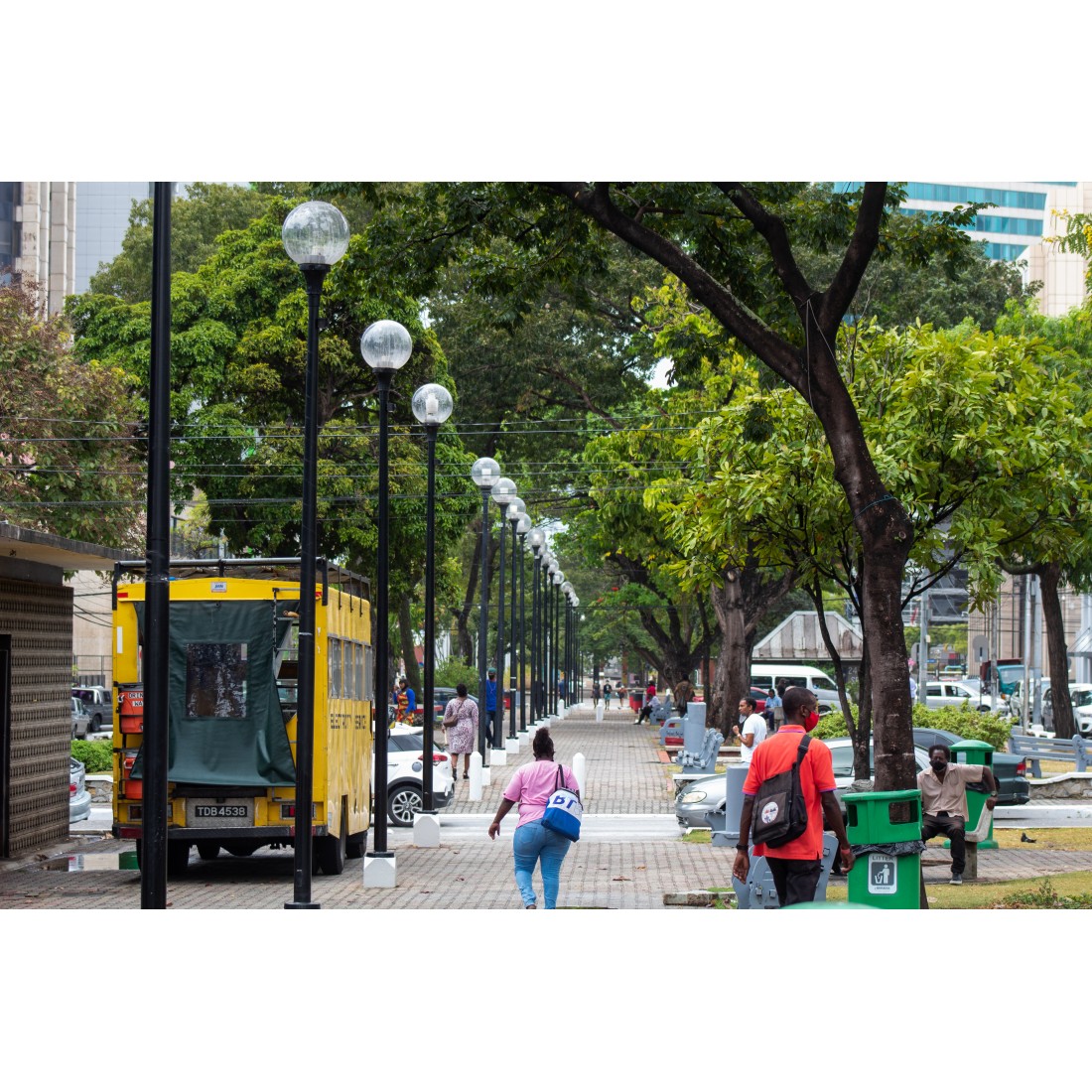 Port of Spain City Tour: Magnificent Seven & Fort George 9